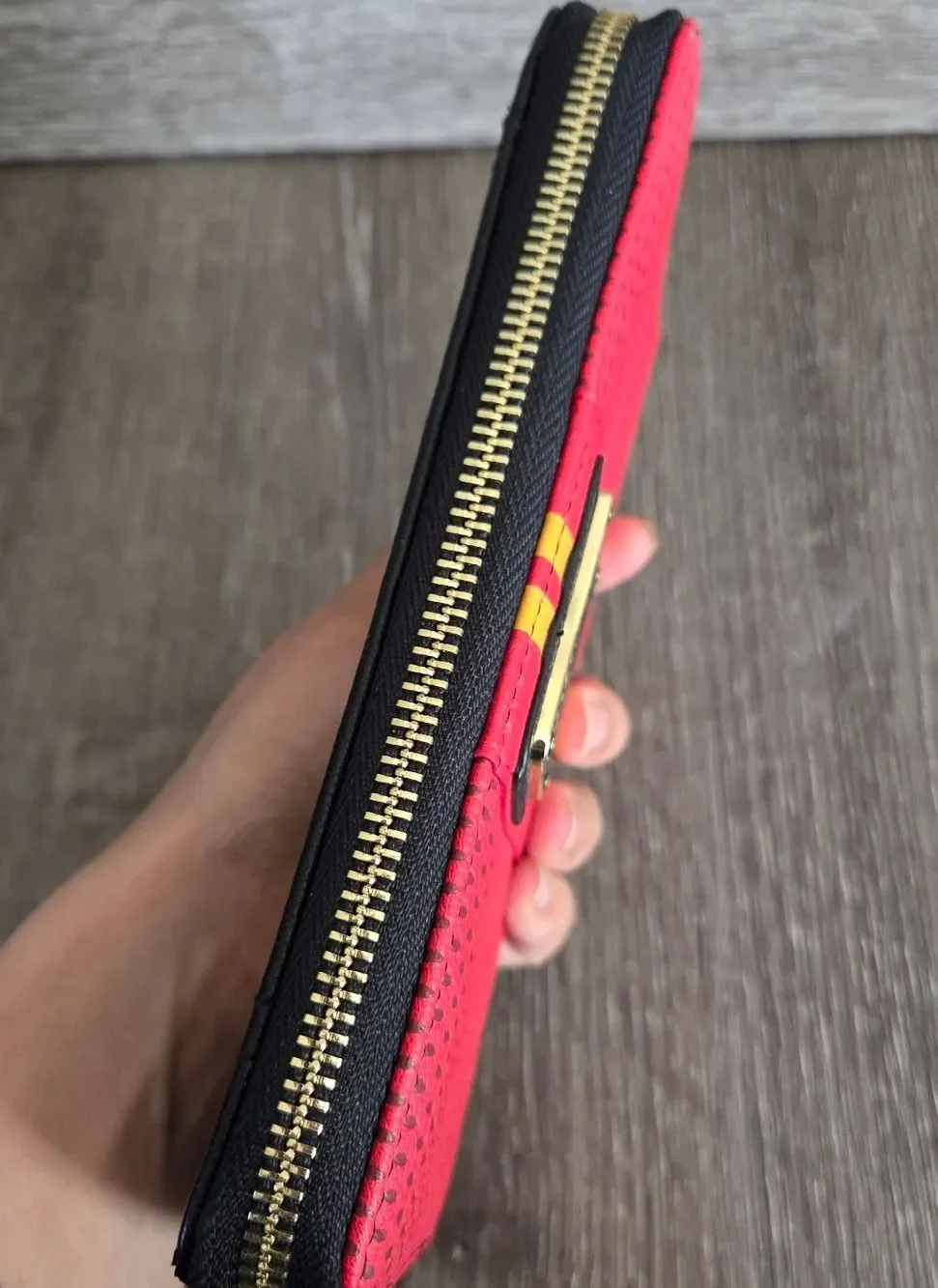 HARRY POTTER TRIWIZARD CUP ZIP AROUND WALLET